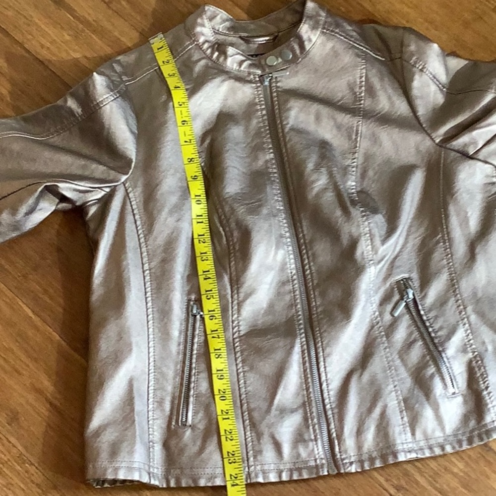 Baccini Jacket - Picture 6 of 11